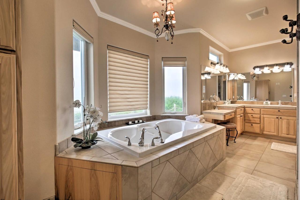 Oceanfront South Beach Home With Hot Tub And Sauna Newport Exteriör bild